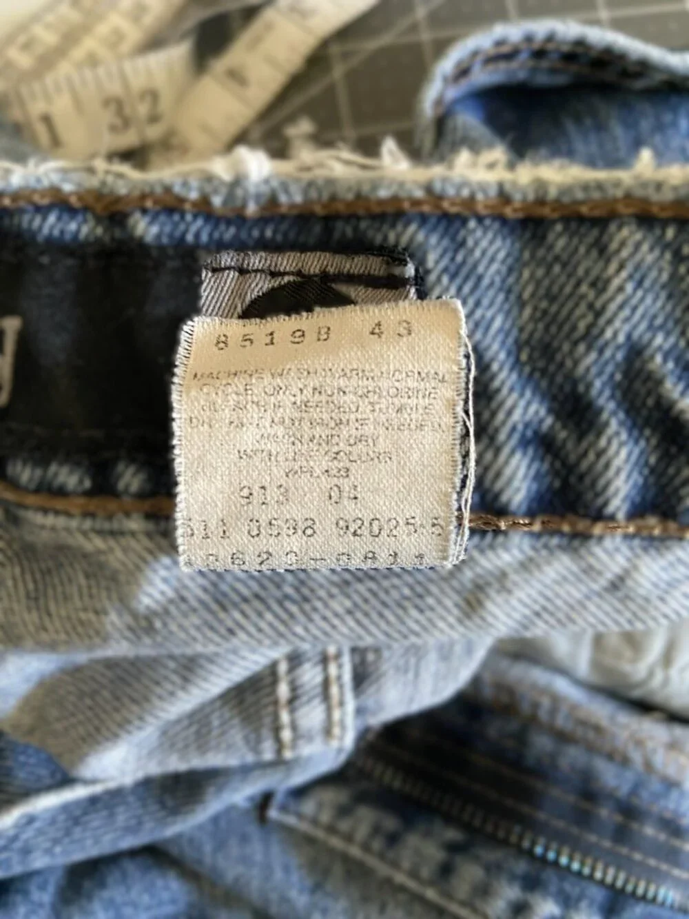 Levis levi’s silver